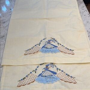 Vintage Embroidered Southern Belle Pillowcases - Yellow pillowcase